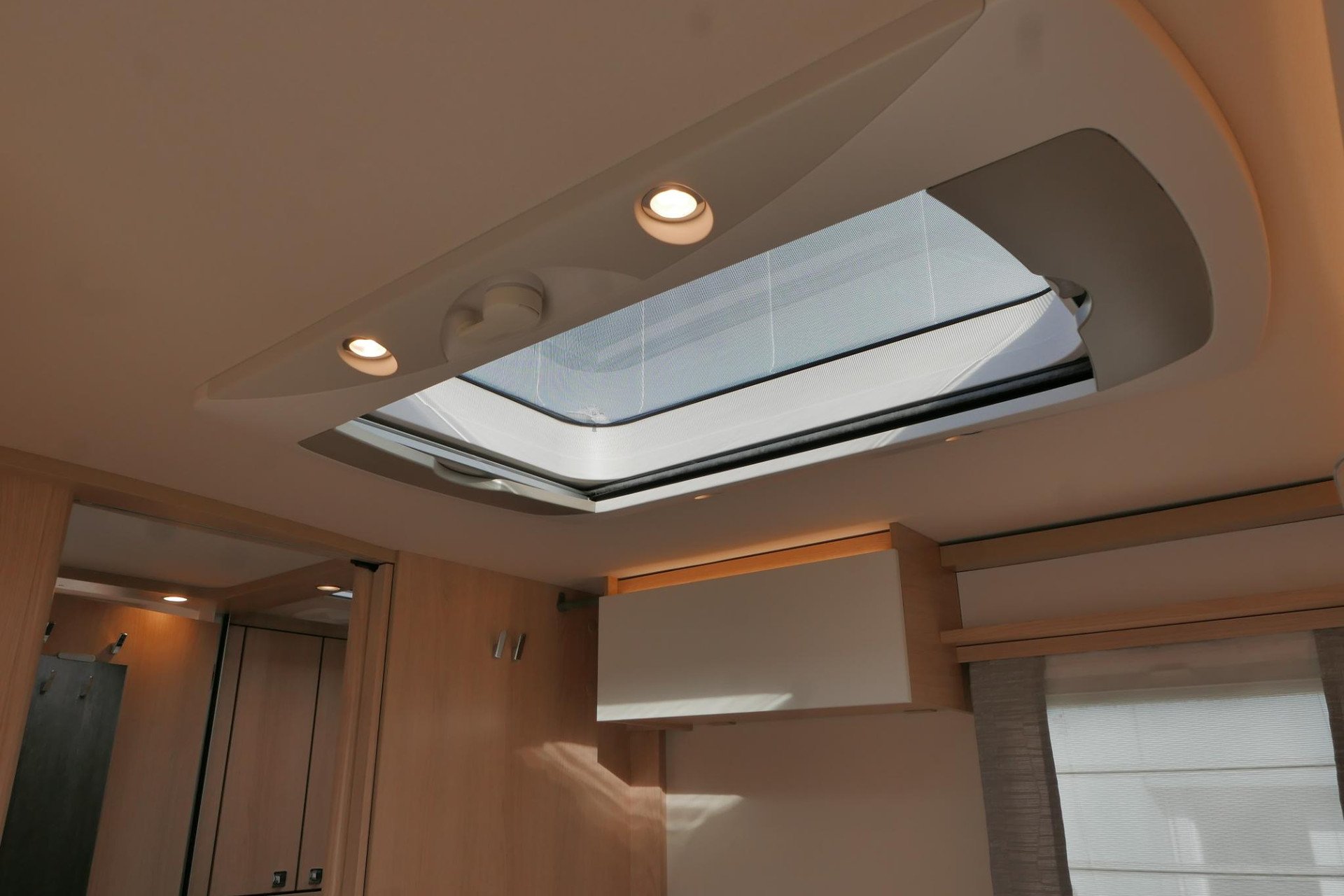 Hymer BML-I 780 MasterLine | Bovenkastjes | Levelsysteem | Lithium | Enkele bedden