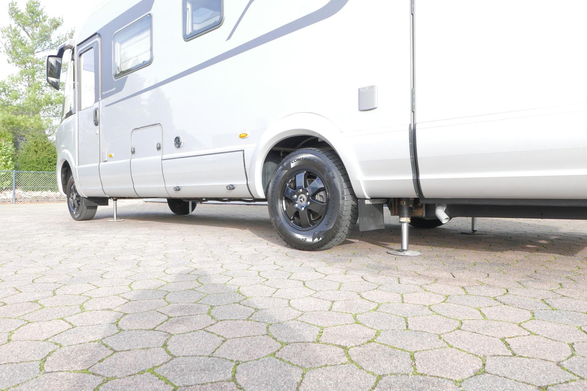 Hymer BML-I 780 MasterLine | Bovenkastjes | Levelsysteem | Lithium | Enkele bedden