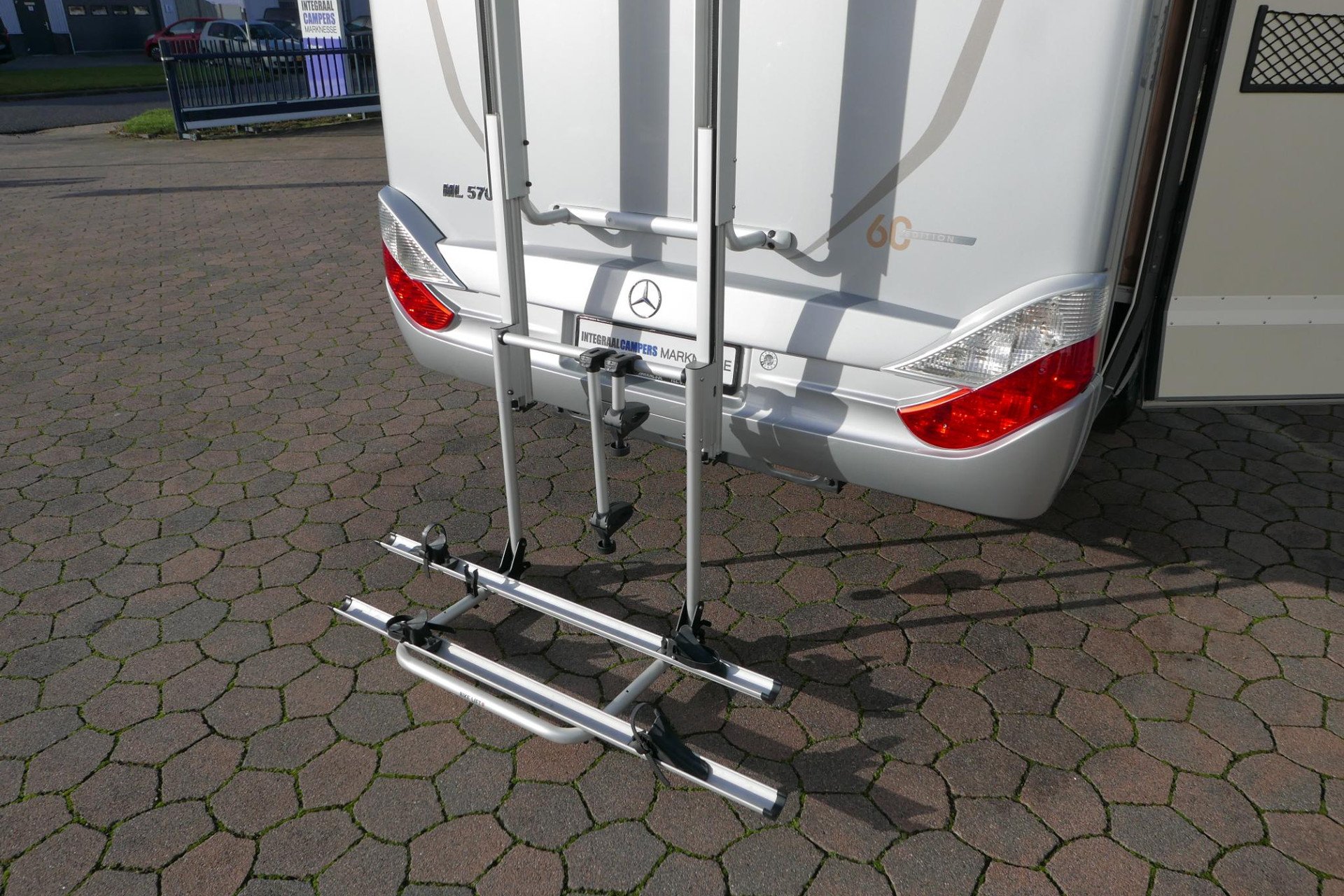 Hymer ML-I 570 60 Edition | Automaat | Lithium | Enkele bedden | 6,75 M |