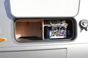 Hymer ML-I 570 60 Edition | Automaat | Lithium | Enkele bedden | 6,75 M |