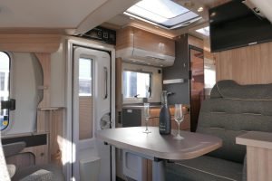 Hymer ML-I 570 60 Edition | Automaat | Lithium | Enkele bedden | 6,75 M |