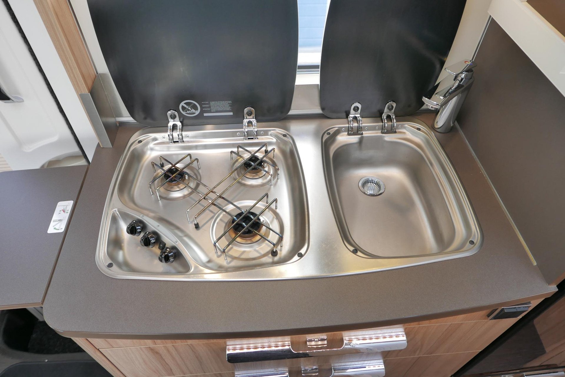 Hymer ML-I 570 60 Edition | Automaat | Lithium | Enkele bedden | 6,75 M |