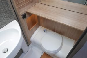 Hymer ML-I 570 60 Edition | Automaat | Lithium | Enkele bedden | 6,75 M |