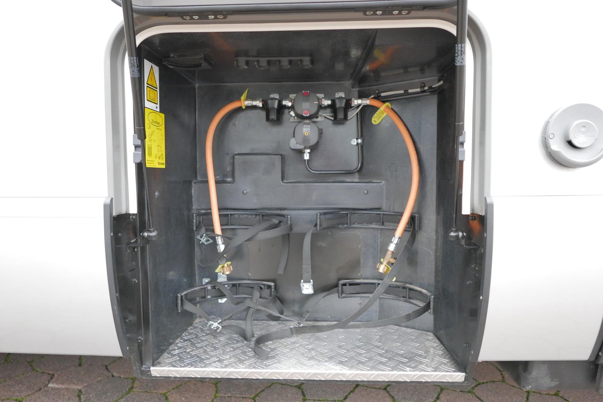 Hymer BMC-T 600 | Mercedes | Lithium | Zilver | Luchtvering
