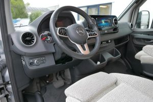 Hymer BMC-T 600 | Mercedes | Lithium | Zilver | Luchtvering