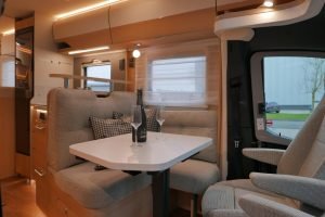 Hymer BMC-T 600 | Mercedes | Lithium | Zilver | Luchtvering