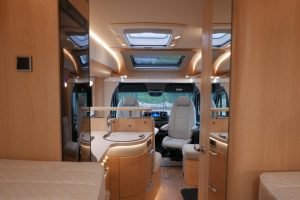 Hymer BMC-T 600 | Mercedes | Lithium | Zilver | Luchtvering