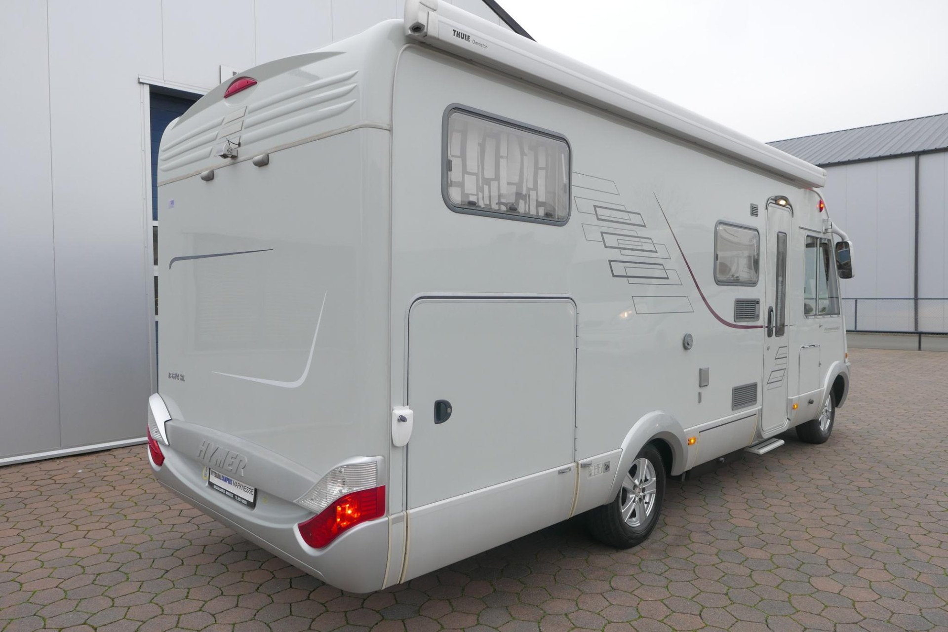 Hymer B 674 SL | 3.0 | Enkele bedden | Grote garage