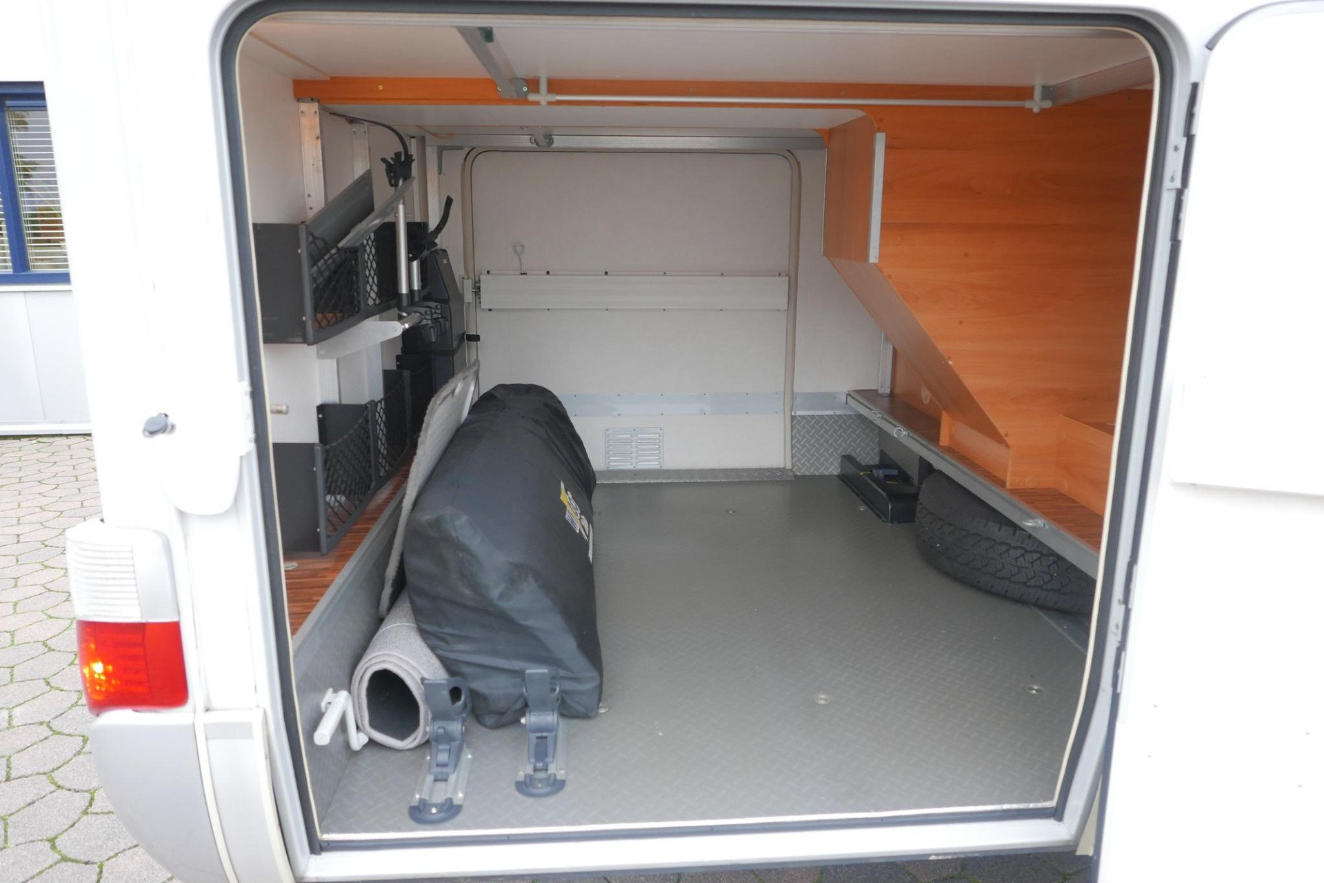 Hymer B 674 SL | 3.0 | Enkele bedden | Grote garage