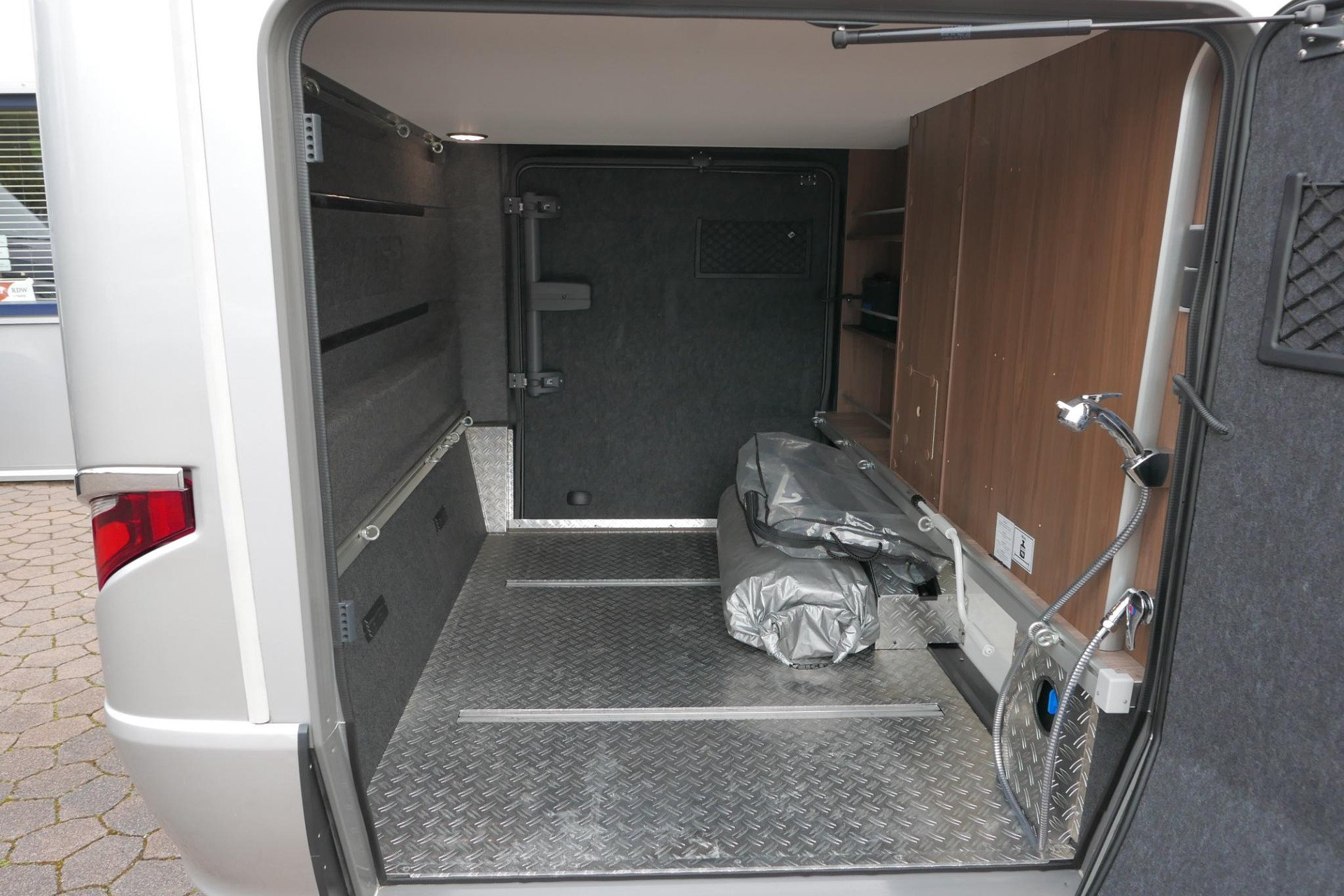 Hymer BML-I 780 MasterLine | Levelsysteem | Lithium | Enkele bedden