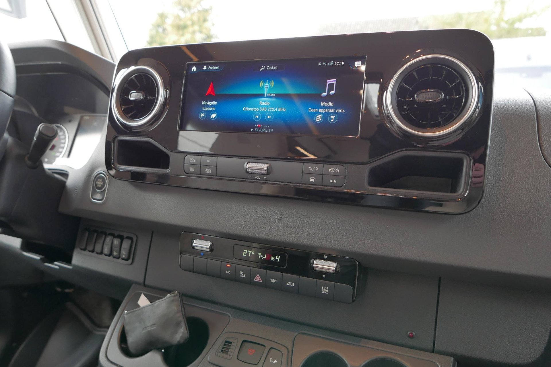 Hymer BML-I 780 MasterLine | Levelsysteem | Lithium | Enkele bedden
