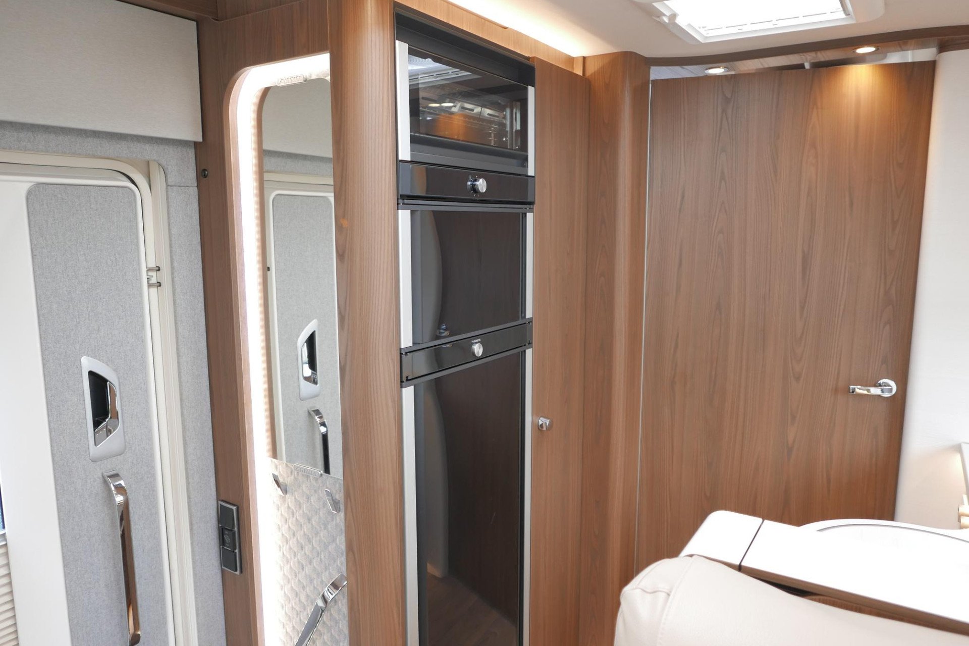 Hymer BML-I 780 MasterLine | Levelsysteem | Lithium | Enkele bedden