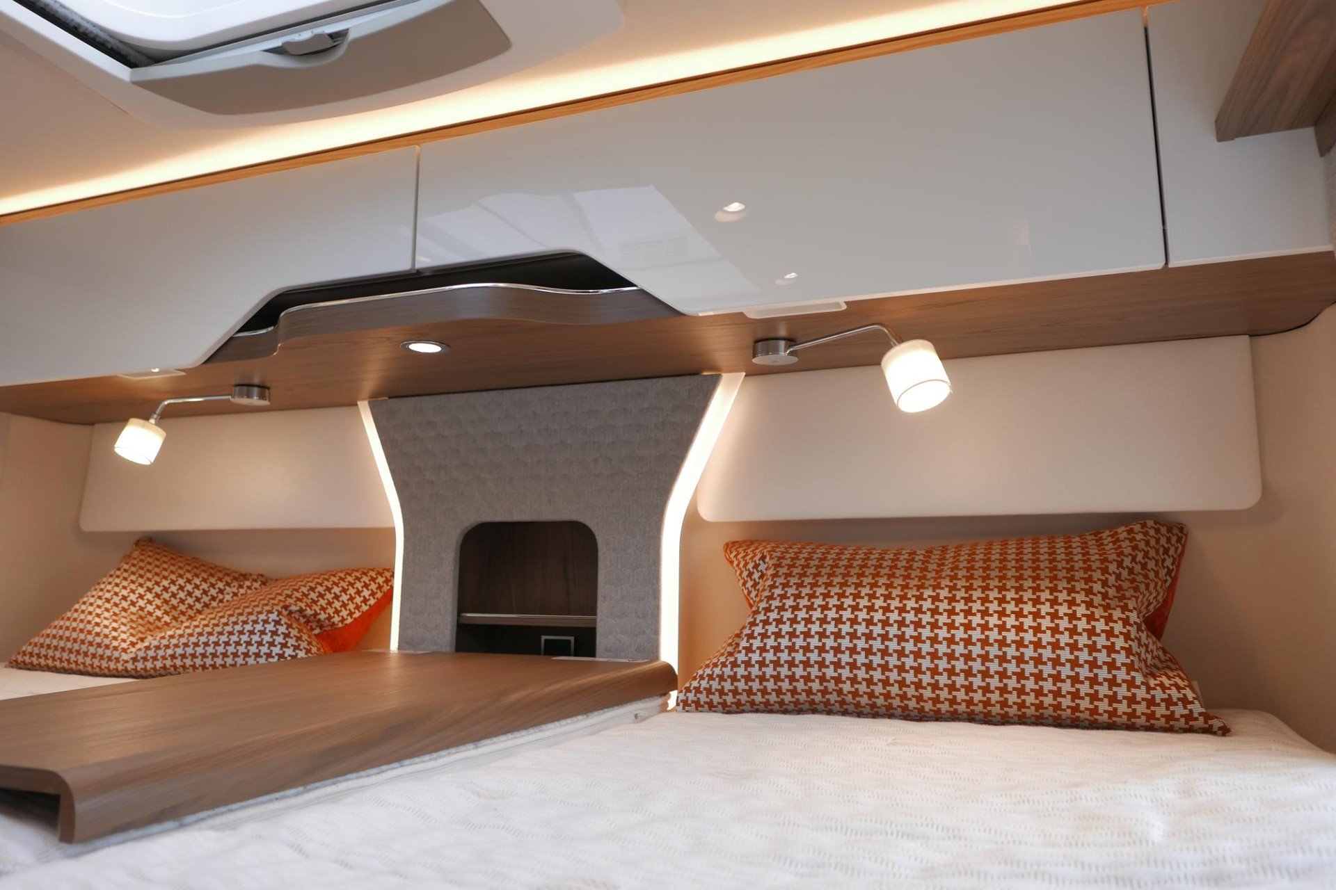 Hymer BML-I 780 MasterLine | Levelsysteem | Lithium | Enkele bedden