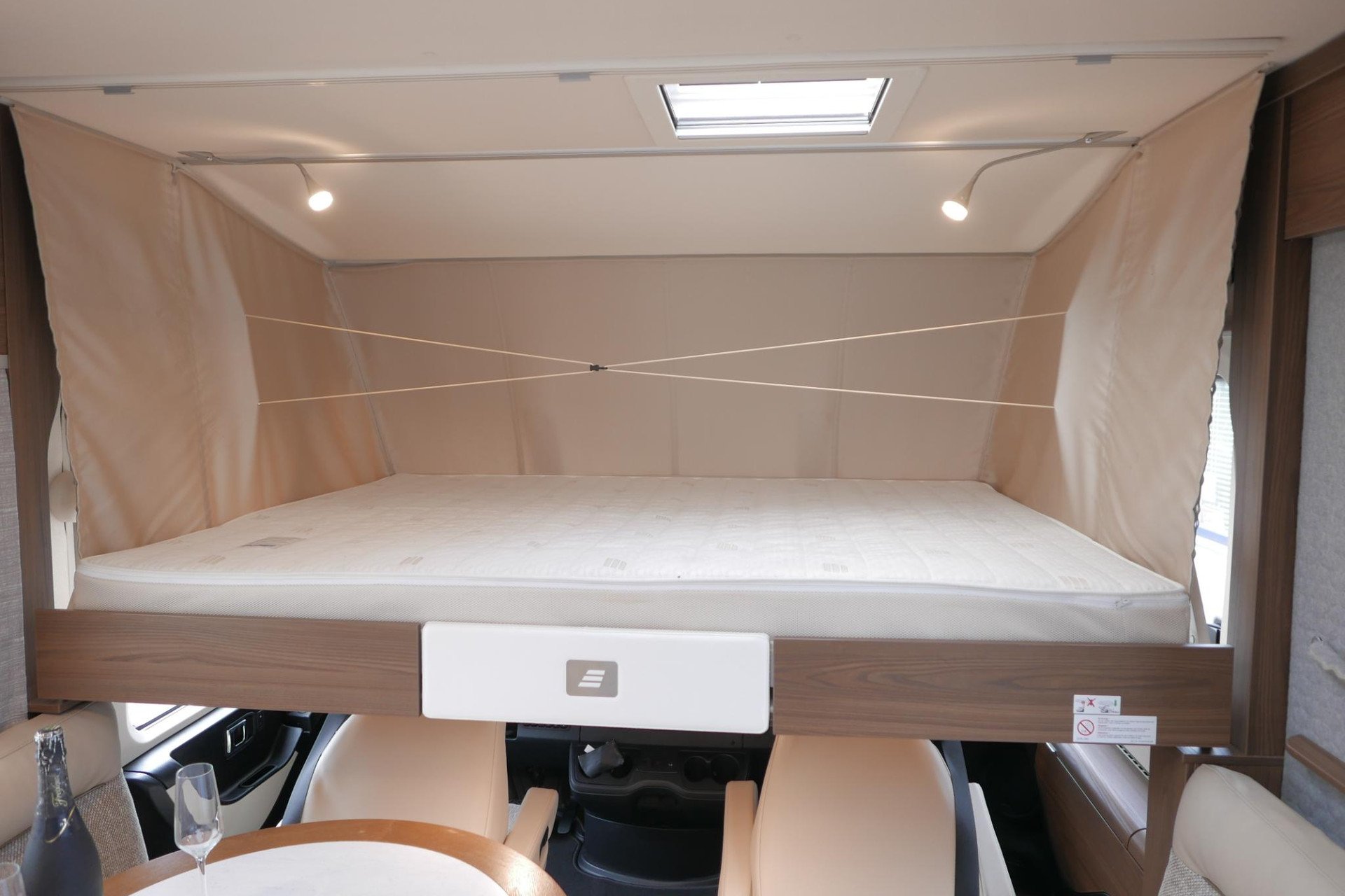 Hymer BML-I 780 MasterLine | Levelsysteem | Lithium | Enkele bedden