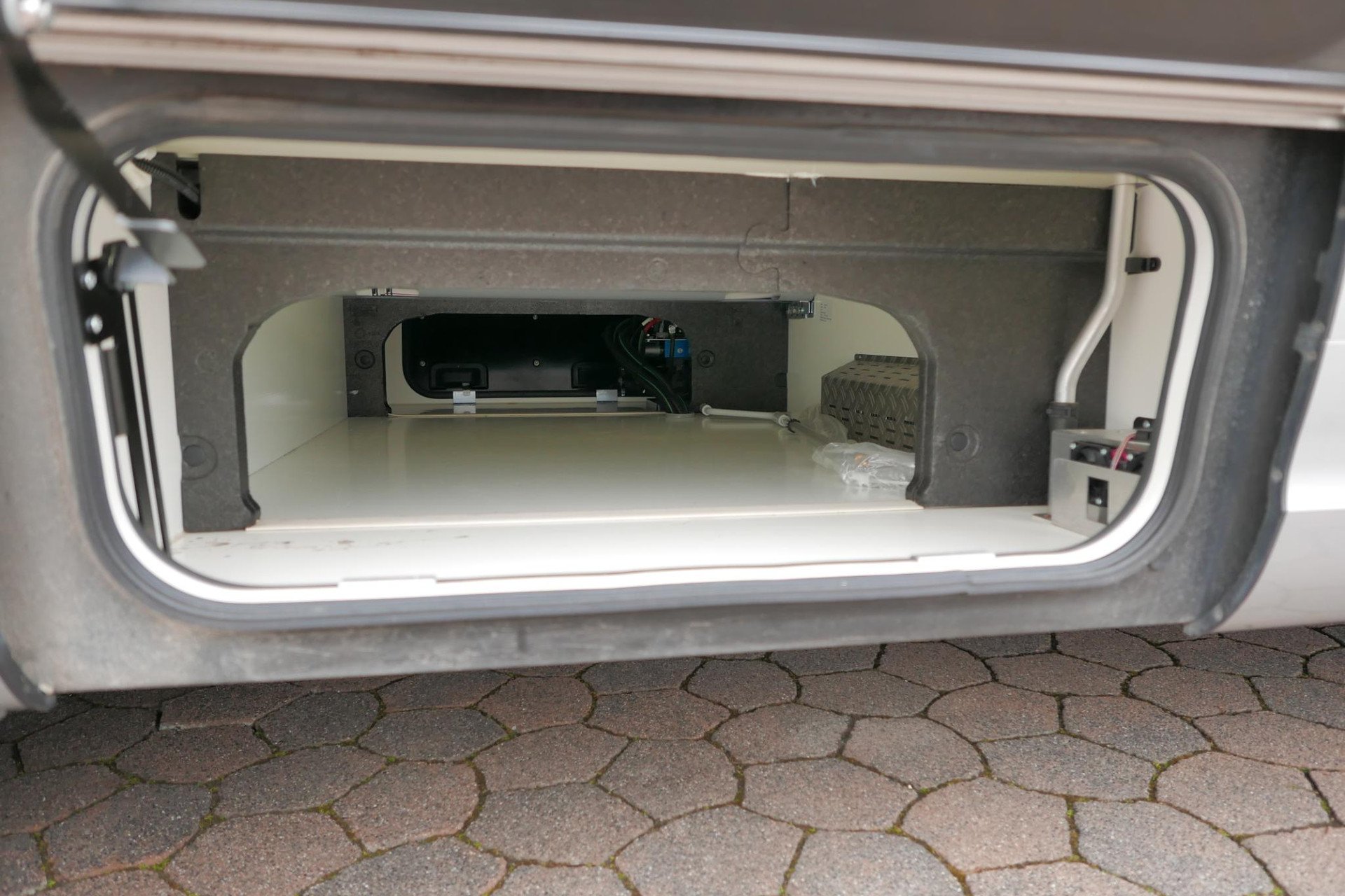 Hymer BML-I 780 MasterLine | Levelsysteem | Lithium | Enkele bedden