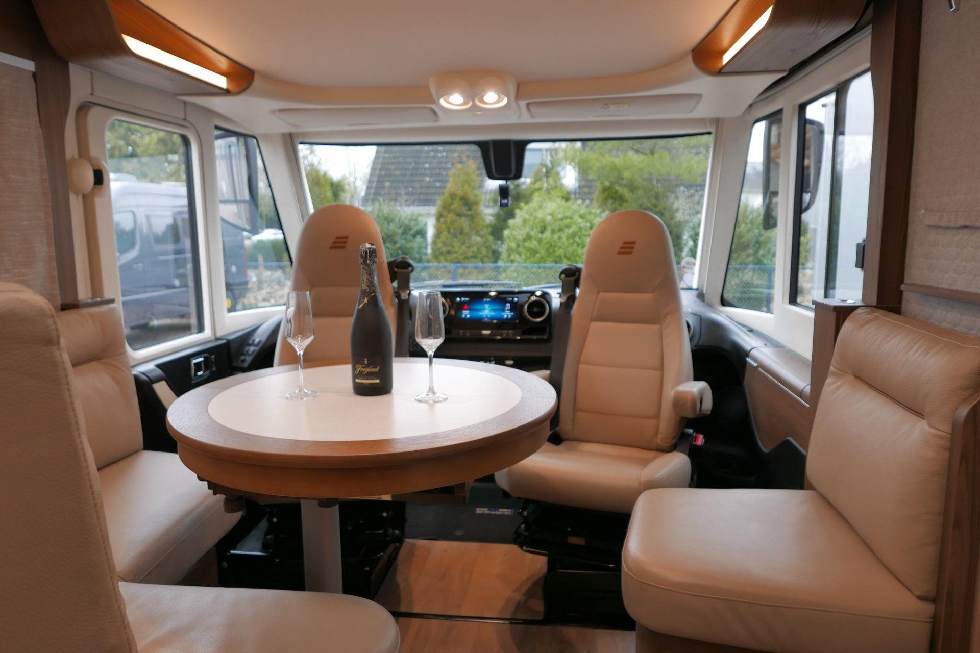 Hymer BML-I 780 MasterLine | Levelsysteem | Lithium | Enkele bedden