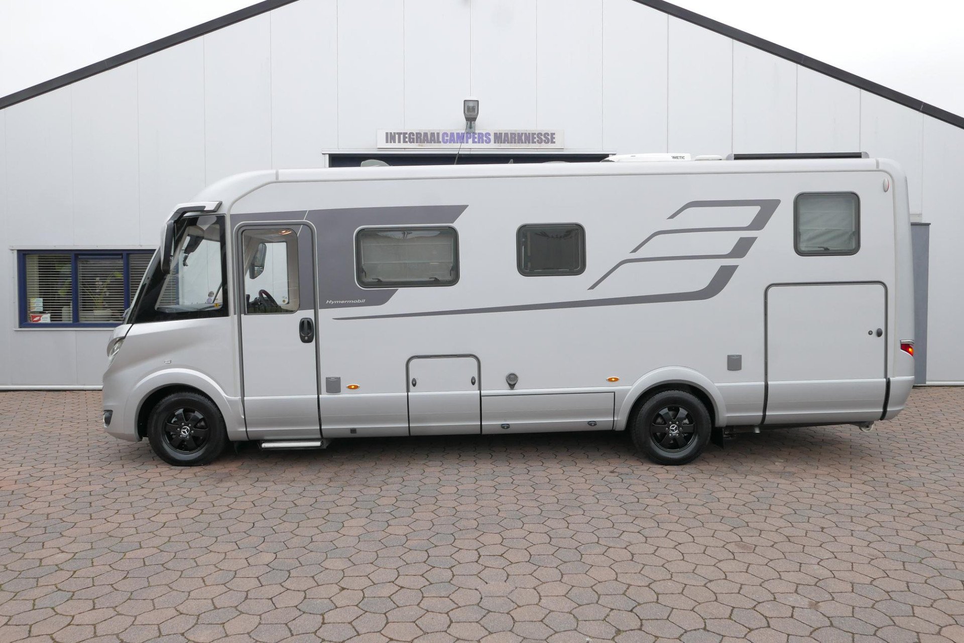 Hymer BML-I 780 MasterLine | Levelsysteem | Lithium | Enkele bedden