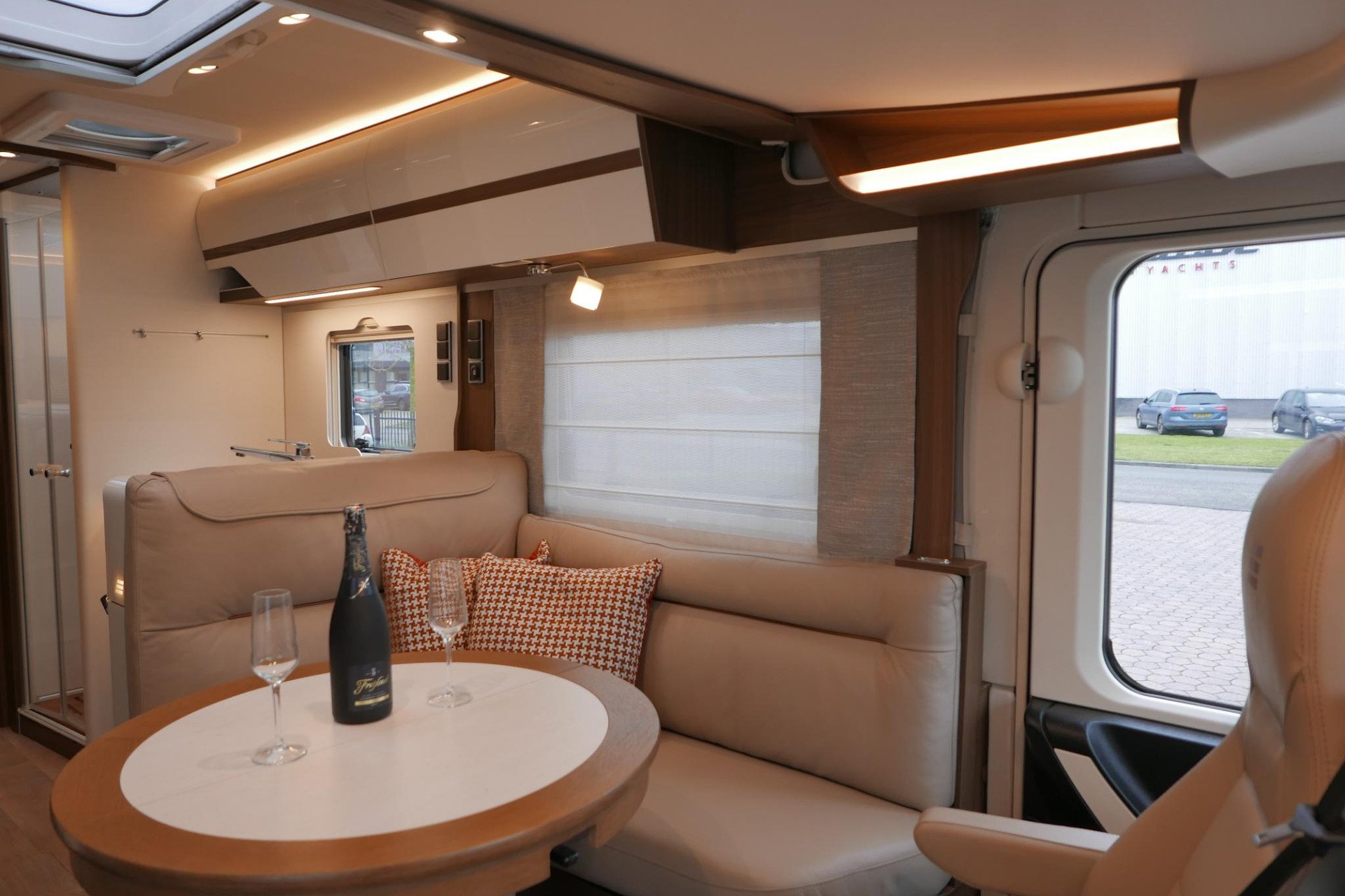 Hymer BML-I 780 MasterLine | Levelsysteem | Lithium | Enkele bedden