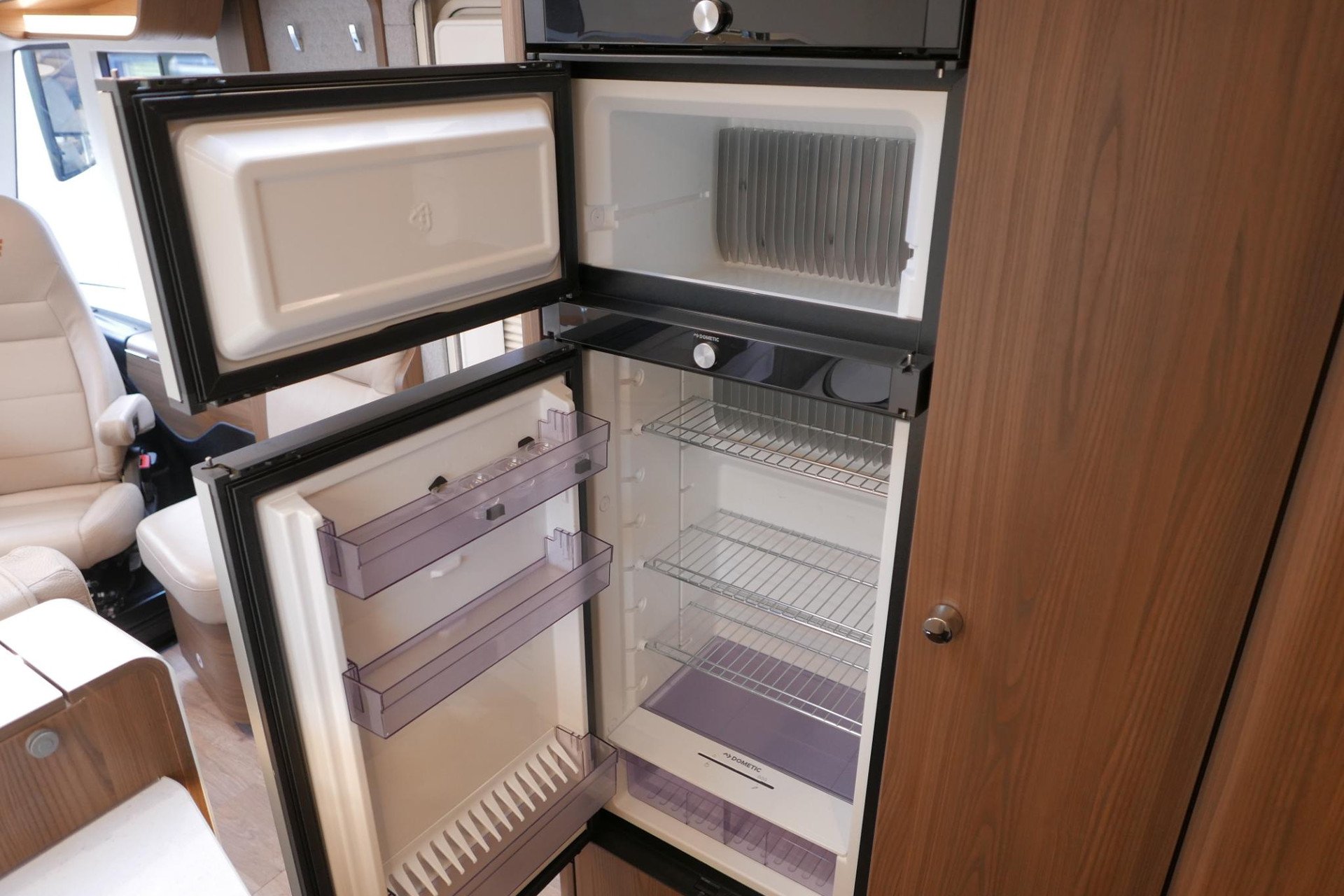 Hymer BML-I 780 MasterLine | Levelsysteem | Lithium | Enkele bedden