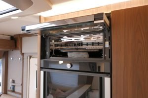 Hymer BML-I 780 MasterLine | Levelsysteem | Lithium | Enkele bedden