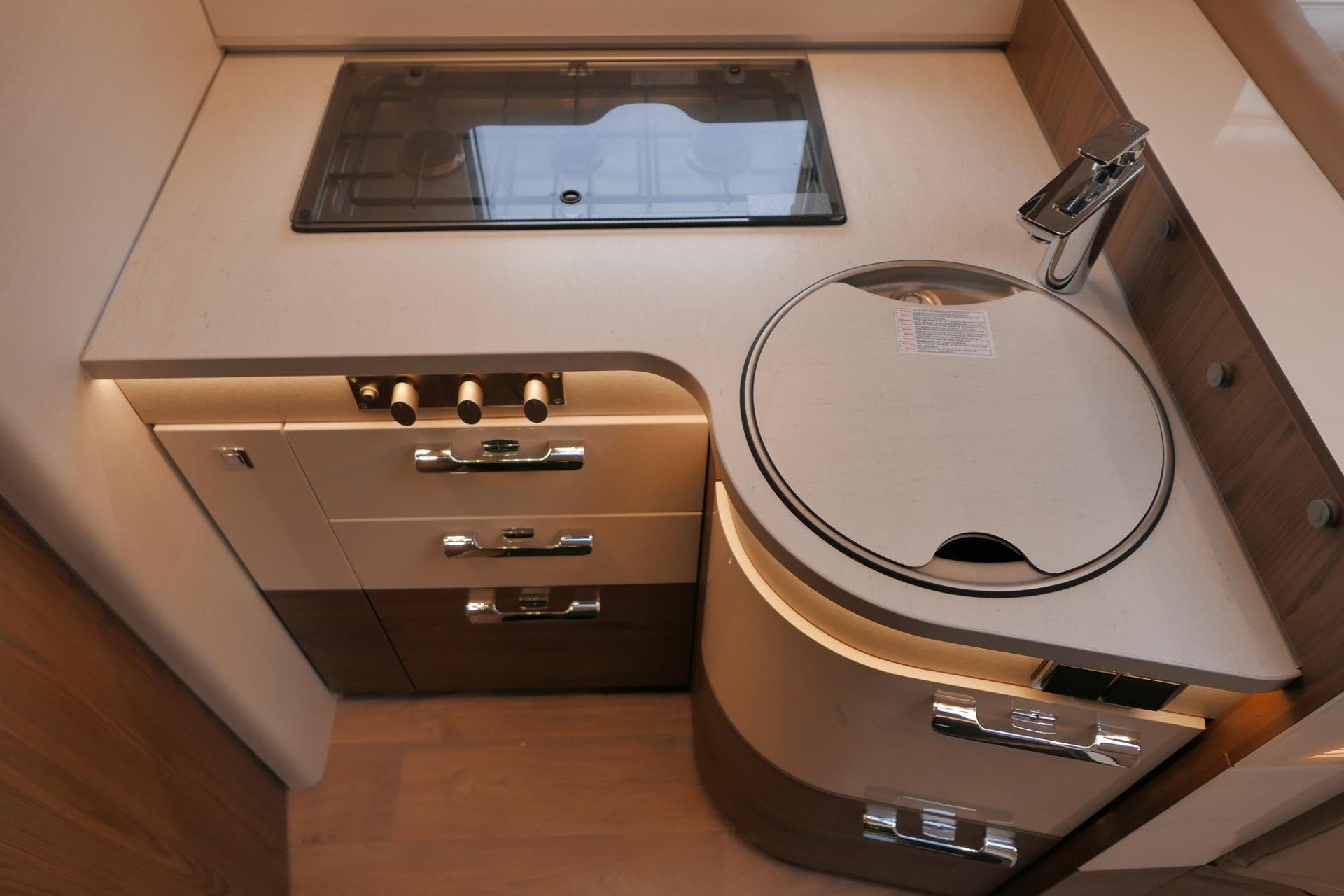Hymer BML-I 780 MasterLine | Levelsysteem | Lithium | Enkele bedden