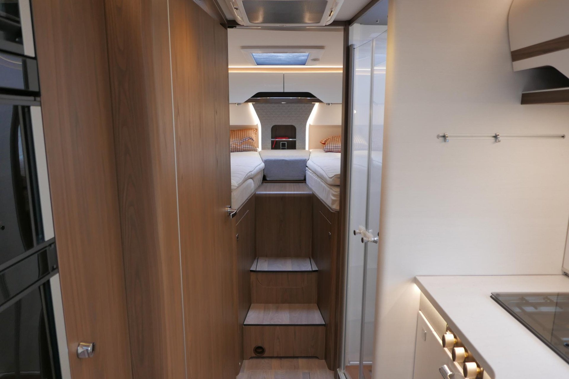 Hymer BML-I 780 MasterLine | Levelsysteem | Lithium | Enkele bedden