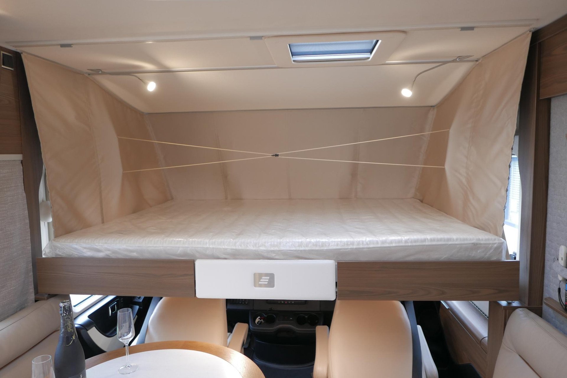 Hymer BML-I 780 MasterLine | Levelsysteem | Lithium | Enkele bedden