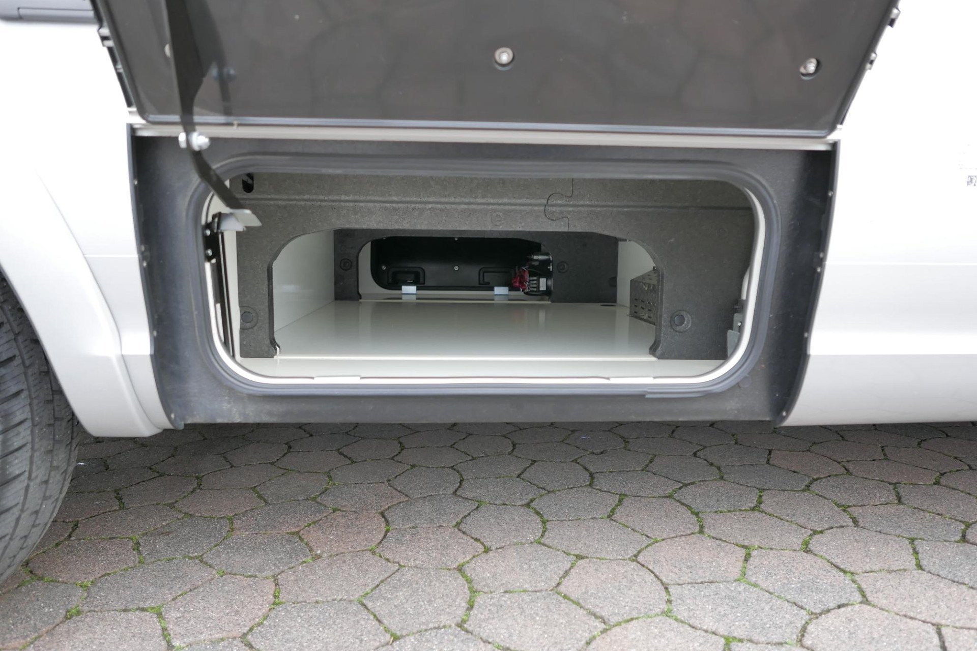 Hymer BML-I 780 MasterLine | Levelsysteem | Lithium | Airco | Enkele bedden
