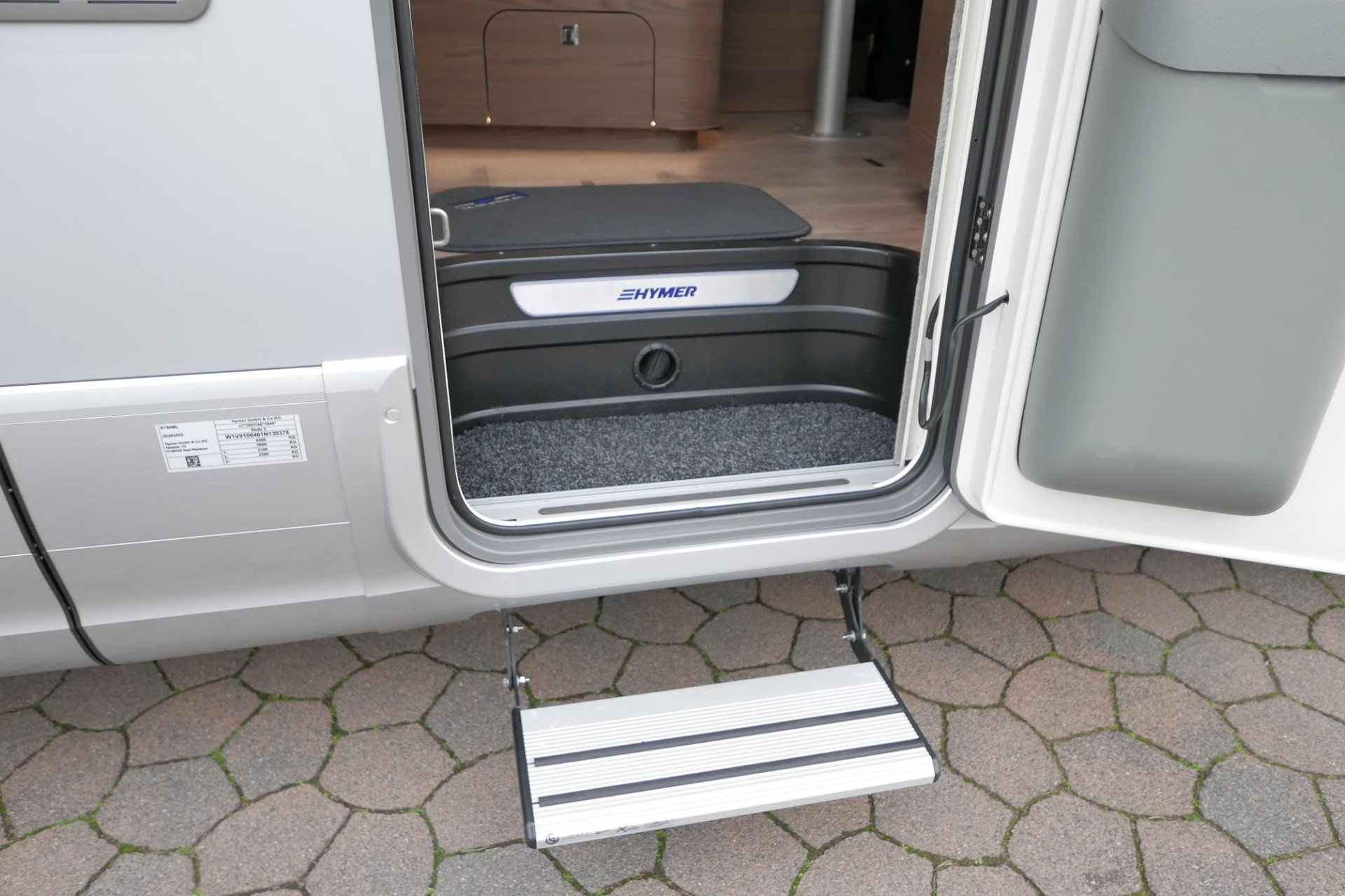 Hymer BML-I 780 MasterLine | Levelsysteem | Lithium | Airco | Enkele bedden