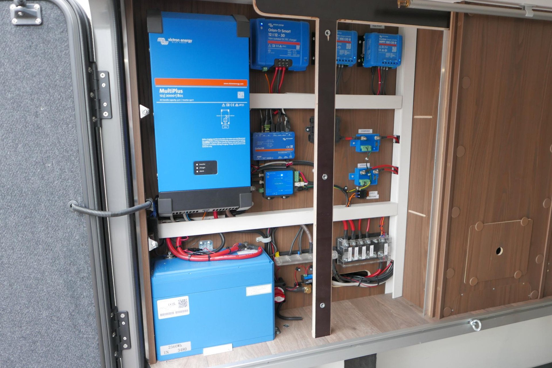 Hymer BML-I 780 MasterLine | Levelsysteem | 400 Lithium | Airco | Enkele bedden