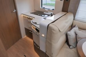 Hymer BML-I 780 MasterLine | Levelsysteem | 400 Lithium | Airco | Enkele bedden