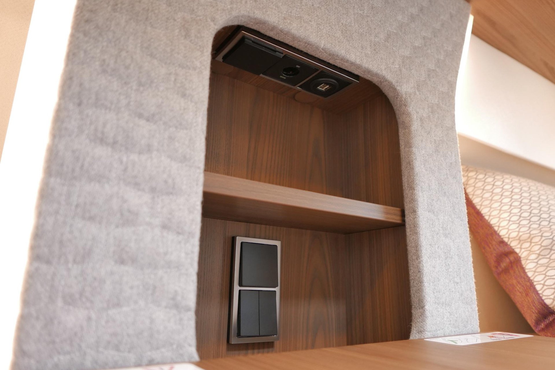 Hymer BML-I 780 MasterLine | Levelsysteem | 400 Lithium | Airco | Enkele bedden