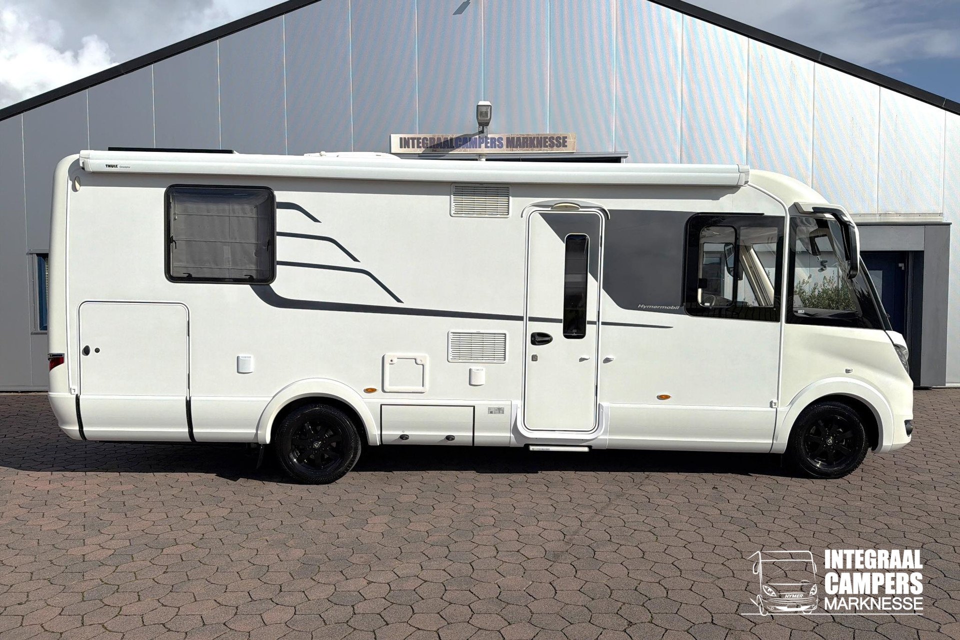 Hymer BML-I 790 | Levelsysteem | Queensbed | Airco | Hefbed