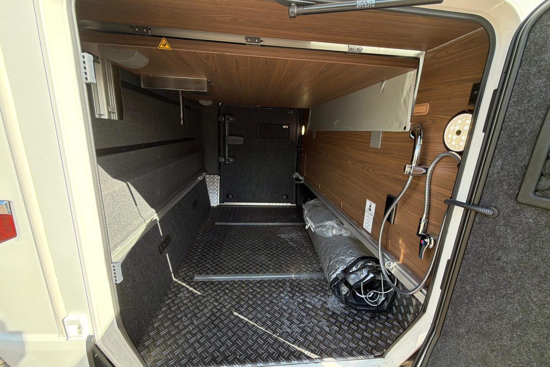 Hymer BML-I 790 | Levelsysteem | Queensbed | Airco | Hefbed