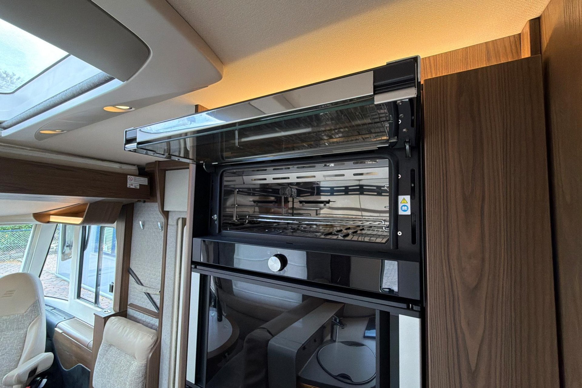 Hymer BML-I 790 | Levelsysteem | Queensbed | Airco | Hefbed
