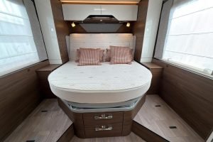 Hymer BML-I 790 | Levelsysteem | Queensbed | Airco | Hefbed