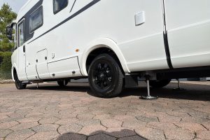 Hymer BML-I 790 | Levelsysteem | Queensbed | Airco | Hefbed
