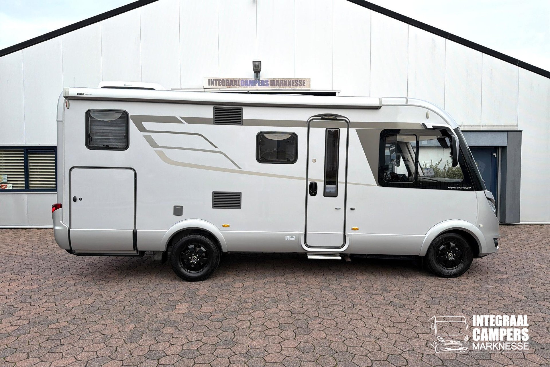 Hymer BMC-I 580 | Premium | Lithium | Grand Oak | Hefbed