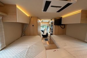 Hymer BMC-I 580 | Premium | Lithium | Grand Oak | Hefbed