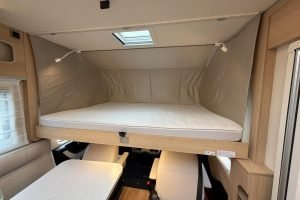 Hymer BMC-I 580 | Premium | Lithium | Grand Oak | Hefbed