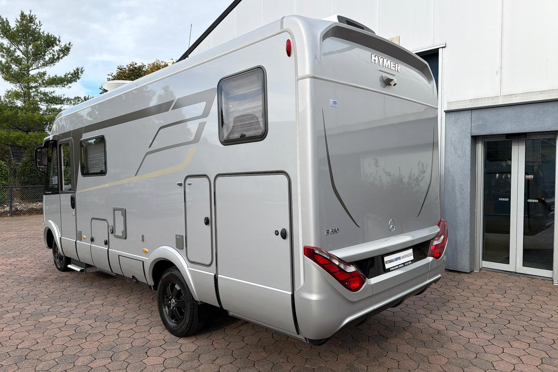 Hymer BMC-I 580 | Premium | Lithium | Grand Oak | Hefbed