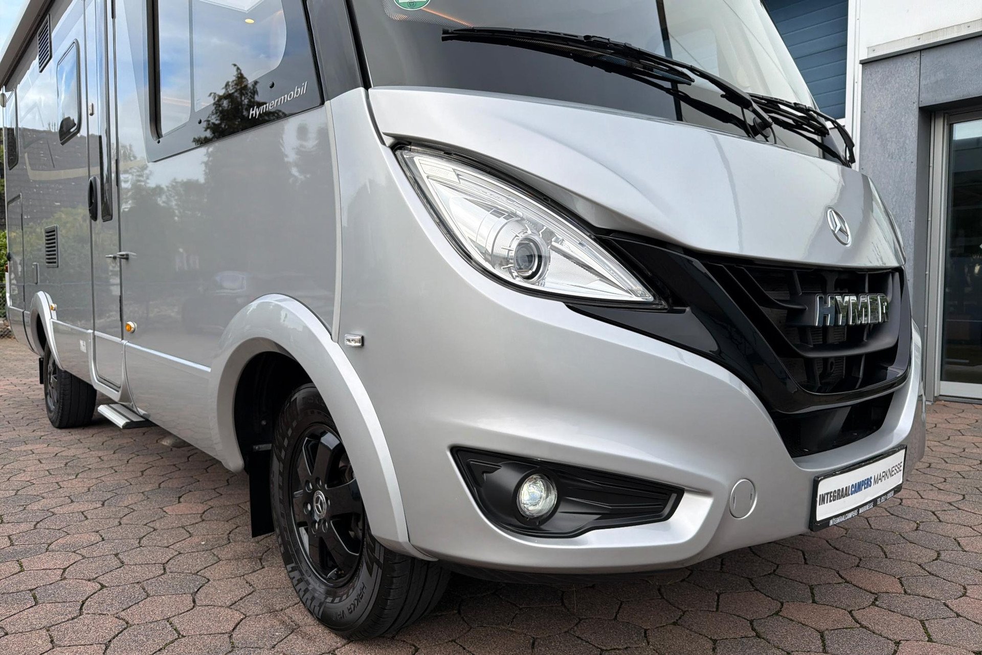 Hymer BMC-I 580 | Premium | Lithium | Grand Oak | Hefbed