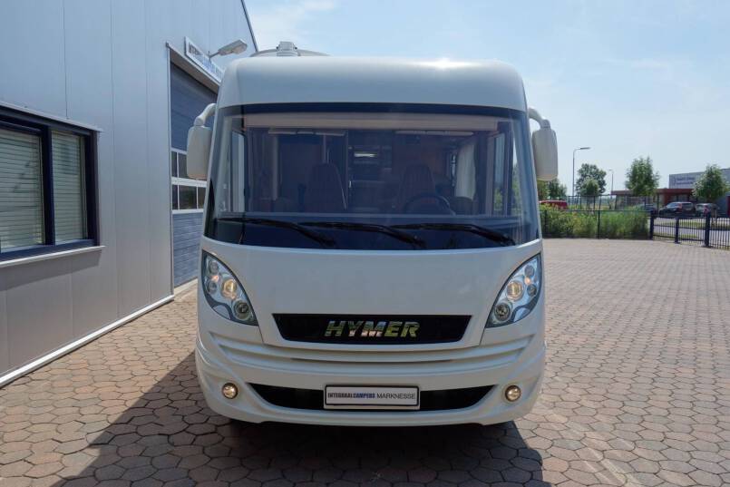 Hymer B 678 AUTOMAAT, 2 aparte bedden, garage, vol optie 1