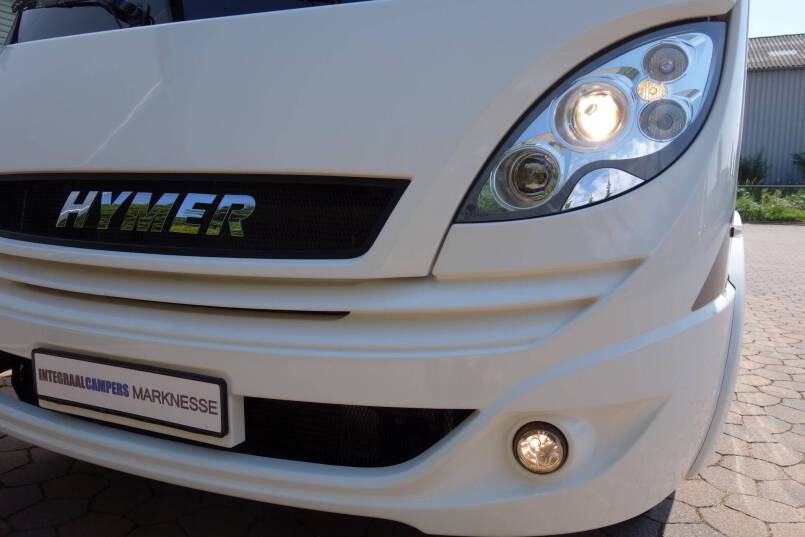 Hymer B 678 AUTOMAAT, 2 aparte bedden, garage, vol optie 6