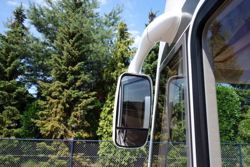 Hymer B 678 AUTOMAAT, 2 aparte bedden, garage, vol optie 8