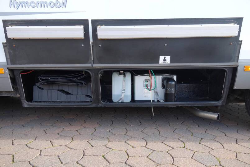 Hymer B 644 G L-zit, garage, Oyster 85, brandstofcel 10