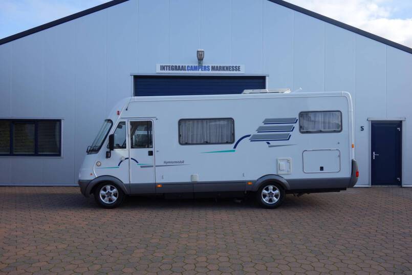 Hymer B 644 G L-zit, garage, Oyster 85, brandstofcel 2