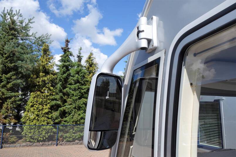 Hymer B 614 SL E&P level systeem, 2 x airco, vol optie 10