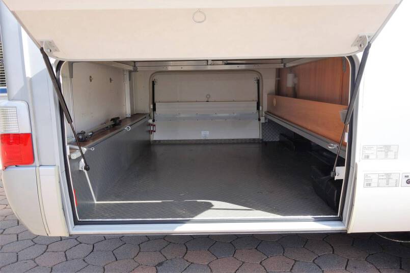 Hymer B 614 SL E&P level systeem, 2 x airco, vol optie 11