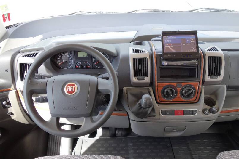 Hymer B 614 SL E&P level systeem, 2 x airco, vol optie 22
